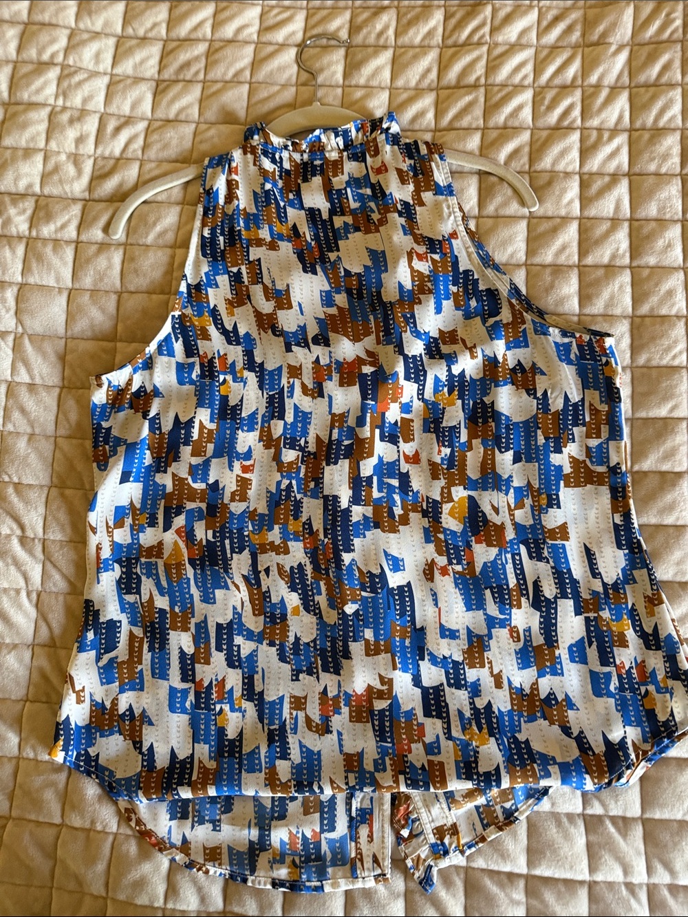 CAbi Sleeveless Button-Front Camisole in Blue, Brown & White Abstract Print - Picture 2 of 2